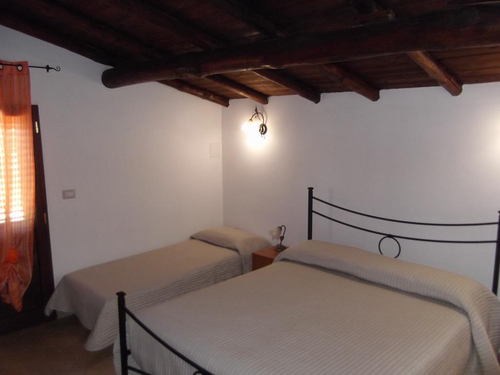 Casavacanzeinsicilia Etna Taormina Villa Piedimonte Etneo Rom bilde